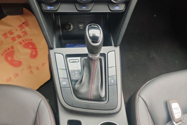 现代 领动 2019款 1.4T 双离合炫动·活力型局部细节18