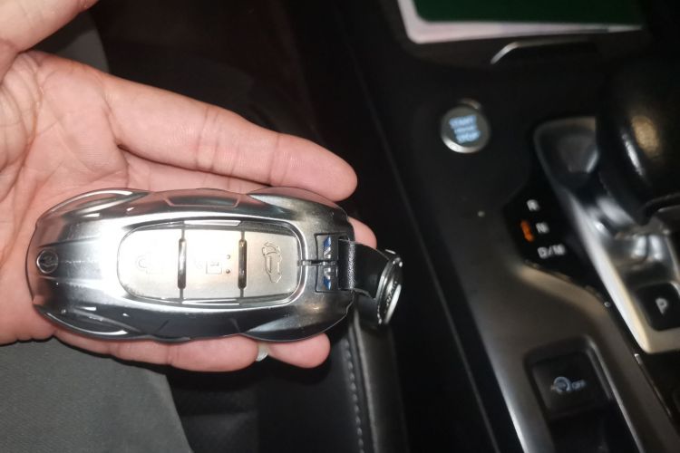 英菲尼迪QX50 2018款 2.0T 四驱菁英版中控内饰7001