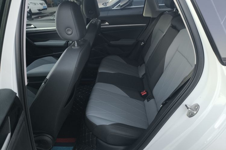 大众 朗逸 2023款 改款 1.5L 自动星空五百万版中控内饰7004