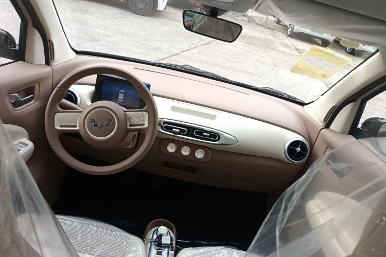 五菱汽车 宏光MINIEV 2025款 四门版 进阶款中控内饰12