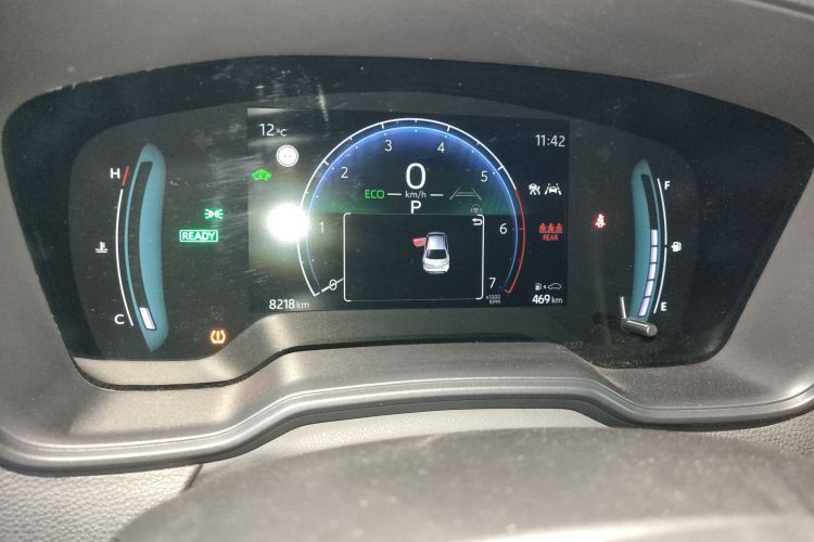 丰田 卡罗拉 2023款 1.8L 智能电混双擎 先锋版中控内饰14