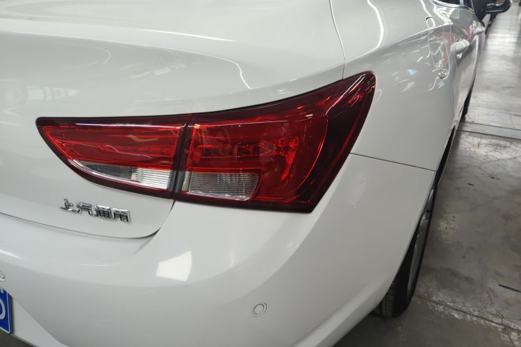 别克 威朗 2019款 三厢 15S 自动领先型车身外观6006