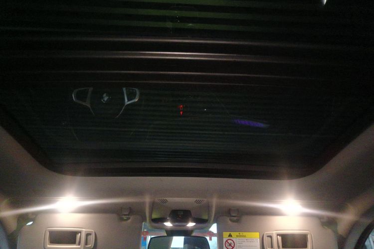 宝马2系(进口) 2021款 225i 四门轿跑车 M运动曜夜套装局部细节22