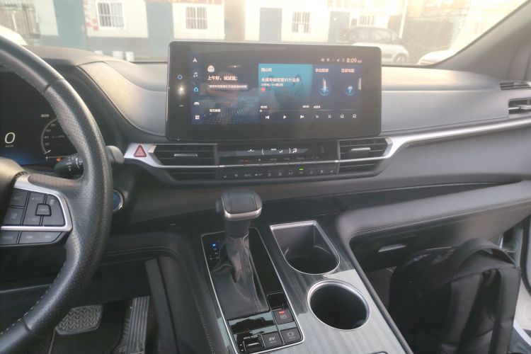 丰田 赛那SIENNA 2021款 2.5L混动 至尊版中控内饰16