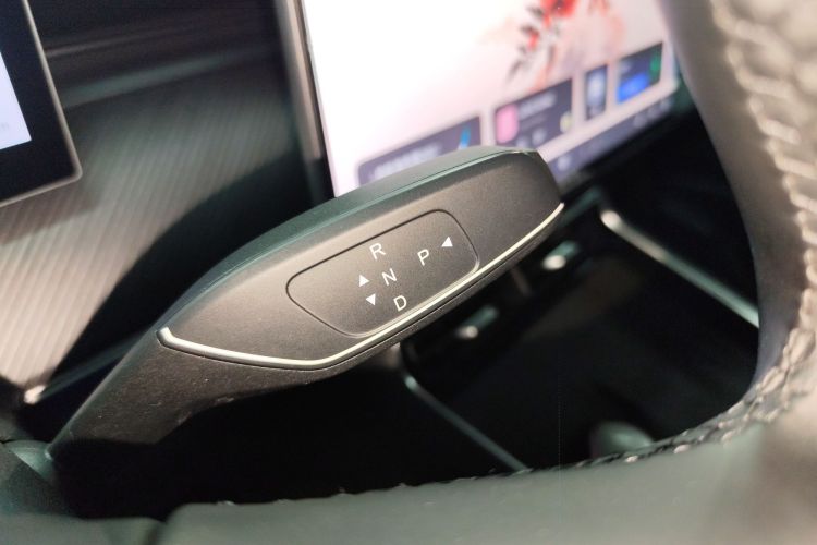 奇瑞 风云T9 2024款 120 长续航版舒适型 5座 磷酸铁锂中控内饰18