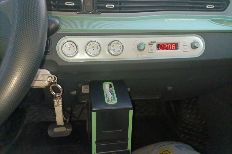 五菱汽车 宏光MINIEV 2022款 悦享款 磷酸铁锂局部细节16