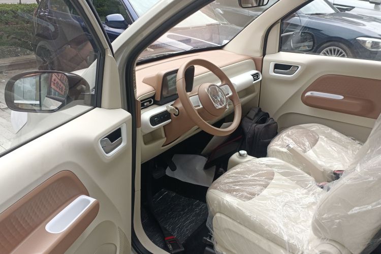 五菱汽车 宏光MINIEV 2024款 第三代 215km 青春版中控内饰7003