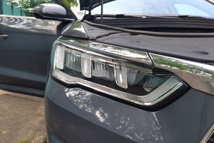 比亚迪 宋Pro 2019款 1.5T 自动尊贵型车身外观6006