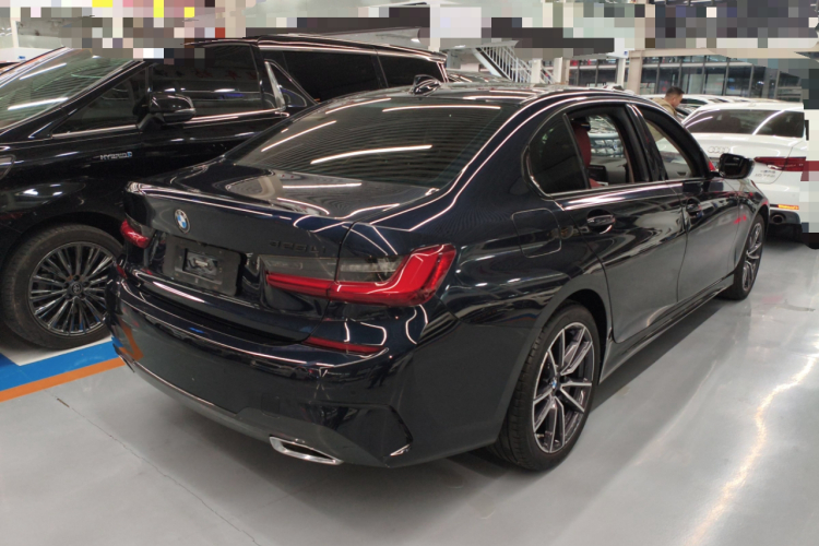 宝马3系 2022款 320Li M运动套装车身外观6005