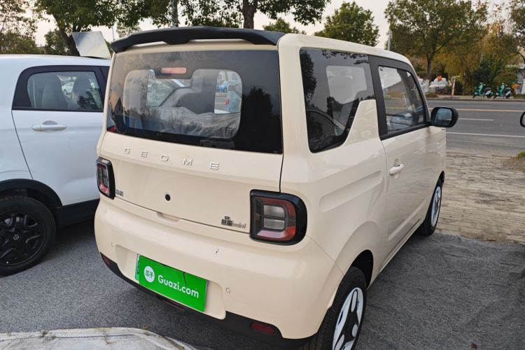 吉利银河 熊猫 2025款 210km 元气熊车身外观6005