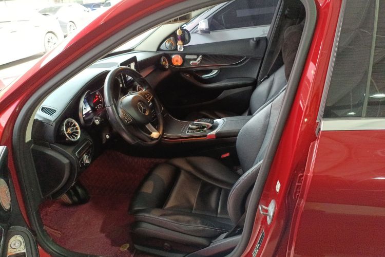 奔驰C级 2018款 C 200 L 运动版中控内饰19