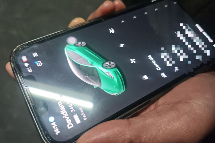 特斯拉 Model 3 2020款 标准续航后驱升级版中控内饰11