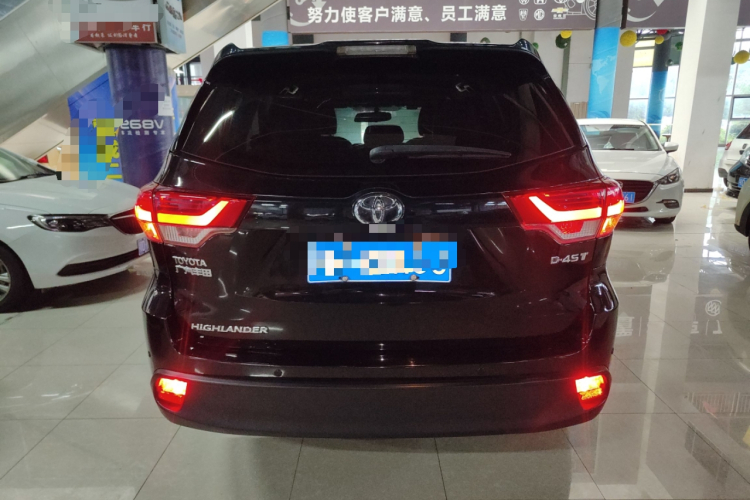 丰田 汉兰达 2018款 2.0T 两驱精英版 5座 国V车身外观6