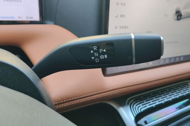 小鹏G9 2022款 650 性能版Pro局部细节18