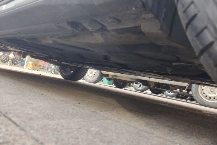 奔驰GLA 2017款 GLA 220 4MATIC 时尚型局部细节9001