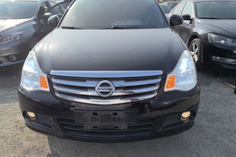 日产 轩逸 2018款 经典 1.6XE 手动舒适版车身外观2