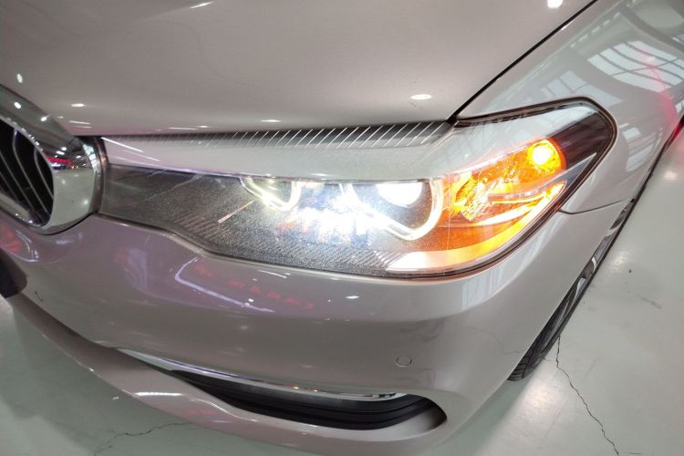 宝马5系 2018款 528Li 上市特别版局部细节36