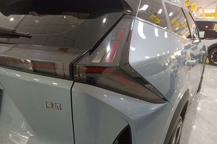 吉利汽车 2023款 博越COOL 1.5TD 智尊型车身外观6006