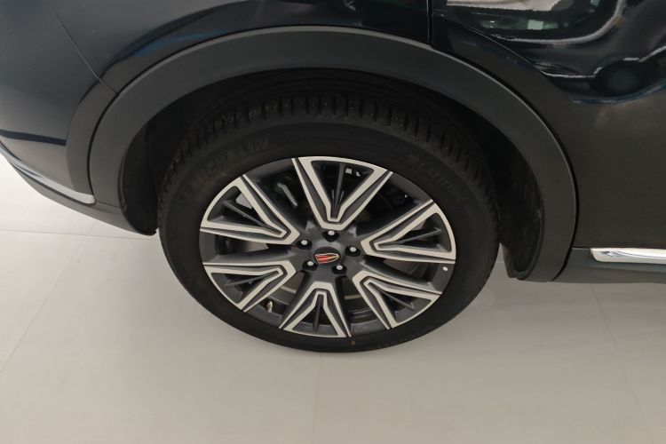 红旗HS5 2022款 改款 2.0T 智联旗享四驱版车身外观6008