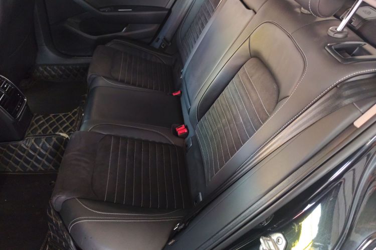 大众 迈腾 2020款 330TSI DSG 豪华型中控内饰21