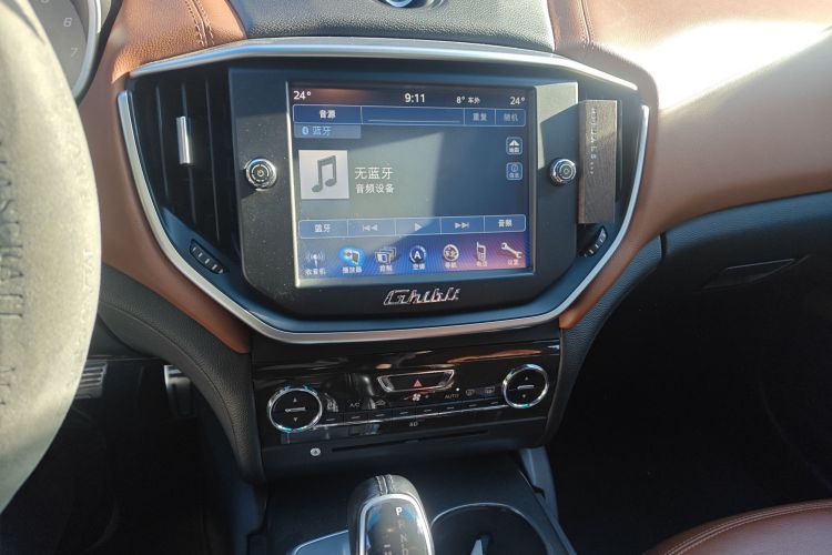 玛莎拉蒂 Ghibli 2014款 3.0T 标准版中控内饰16