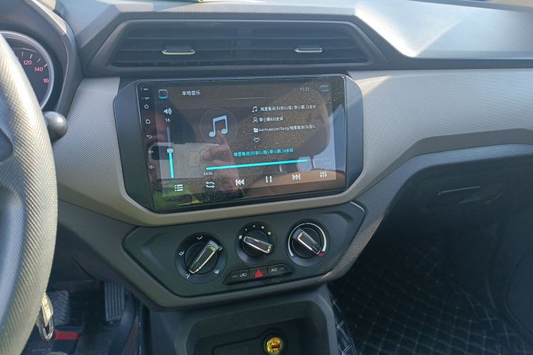 五菱汽车 五菱宏光 2019款 1.5L S标准型国VI LAR局部细节16