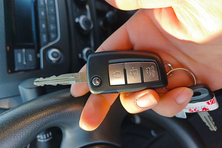 日产 轩逸 2024款 经典 1.6XE CVT舒适版中控内饰7001