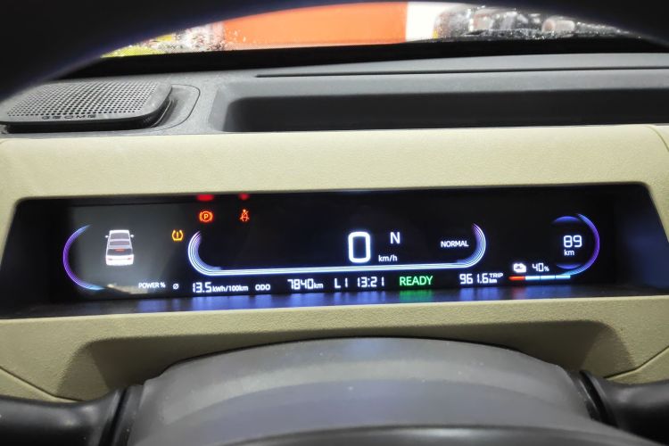 吉利银河 2024款 200km 熊猫骑士局部细节14