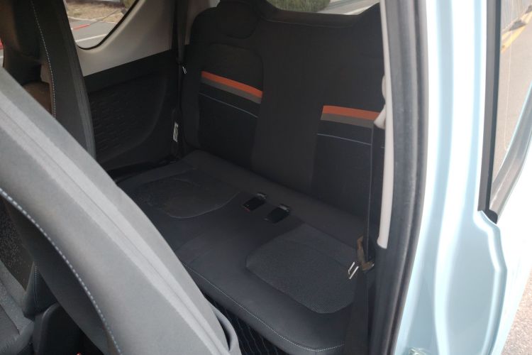 五菱汽车 宏光MINIEV 2020款 自在款 三元锂中控内饰7004