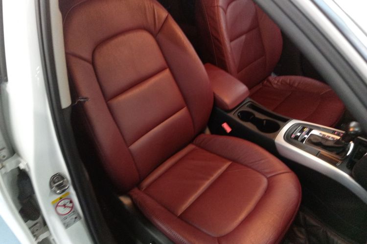 奥迪A4L 2015款 45 TFSI quattro个性运动型局部细节41