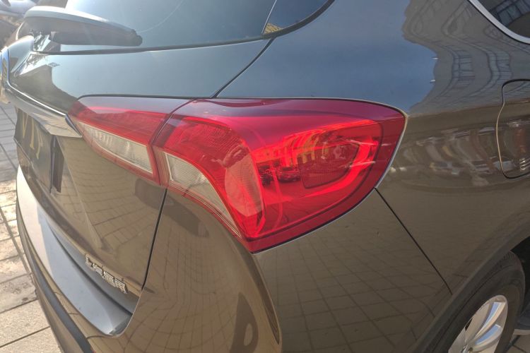 别克 昂科威 2018款 20T 两驱精英型车身外观6006