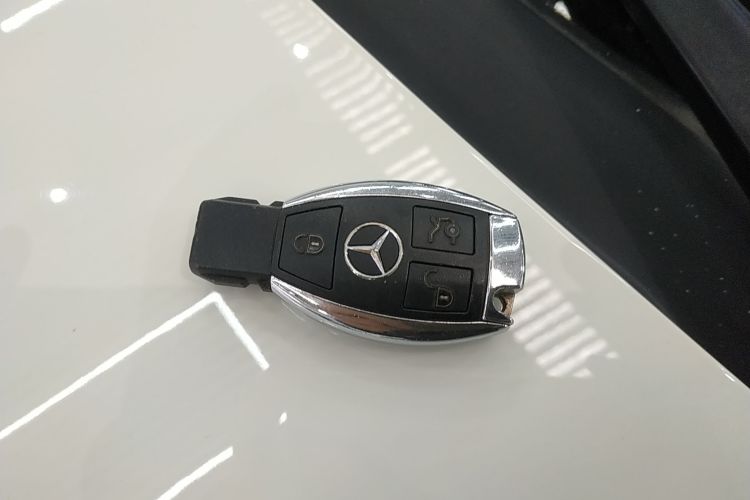 奔驰CLA 2016款 CLA 200 动感型中控内饰11