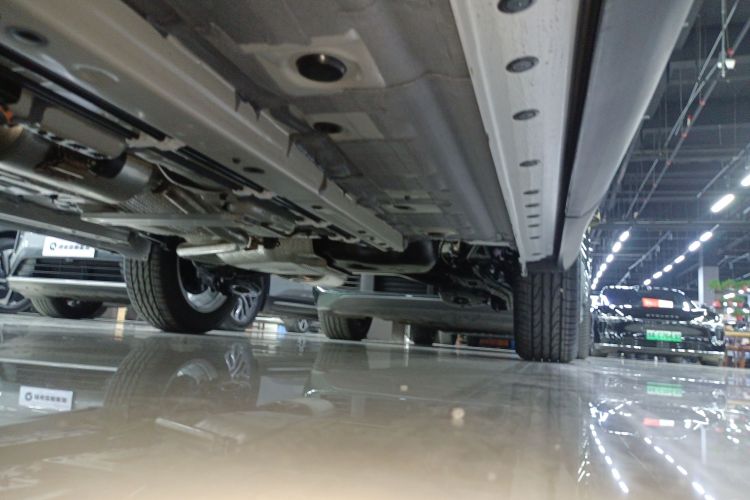 丰田 锋兰达 2026款 2.0L CVT舒适版局部细节9002