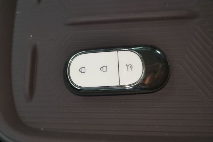 零跑汽车 零跑B10 2025款 510舒享版中控内饰11