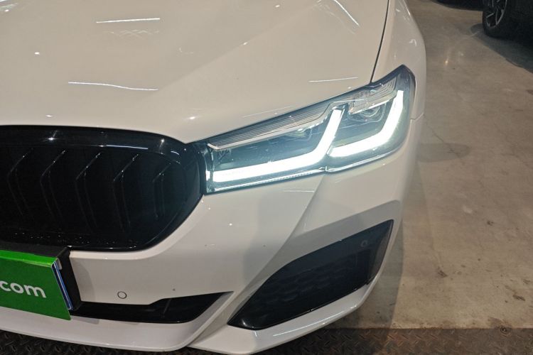 宝马5系 2022款 改款 530Li 领先型 M运动套装局部细节36