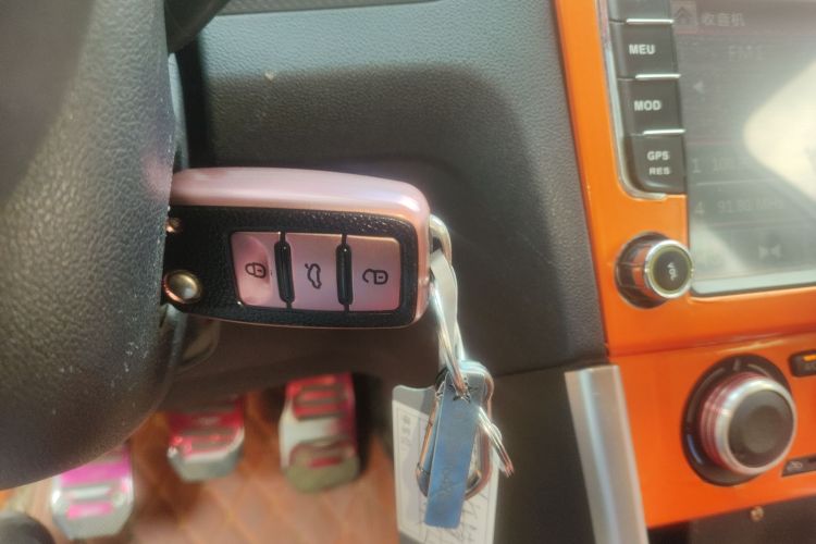 大众 捷达 2015款 质惠版 1.6L 手动时尚型中控内饰11