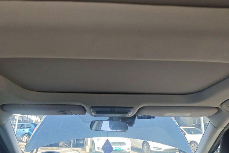 日产 天籁 2021款 2.0L XL 舒适版中控内饰22