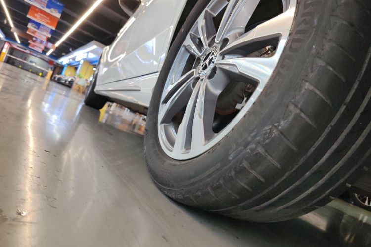 奔驰C级 2021款 C 200 L 时尚型运动版局部细节9002