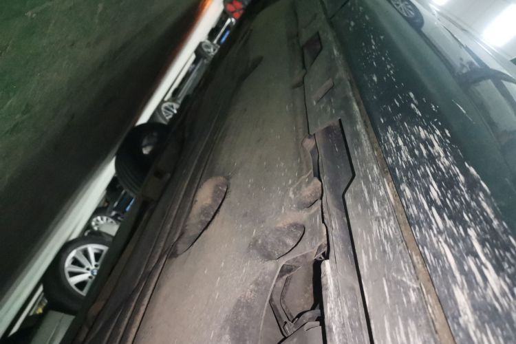 路虎 发现运动版 2020款 249PS R-Dynamic 性能科技版 5座局部细节9003