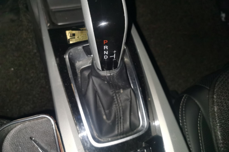 纳智捷 优6 SUV 2017款 1.8T 时尚升级型中控内饰18