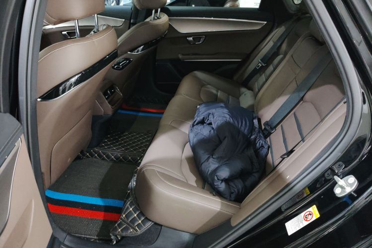 比亚迪 汉 2020款 EV 超长续航版豪华型中控内饰21