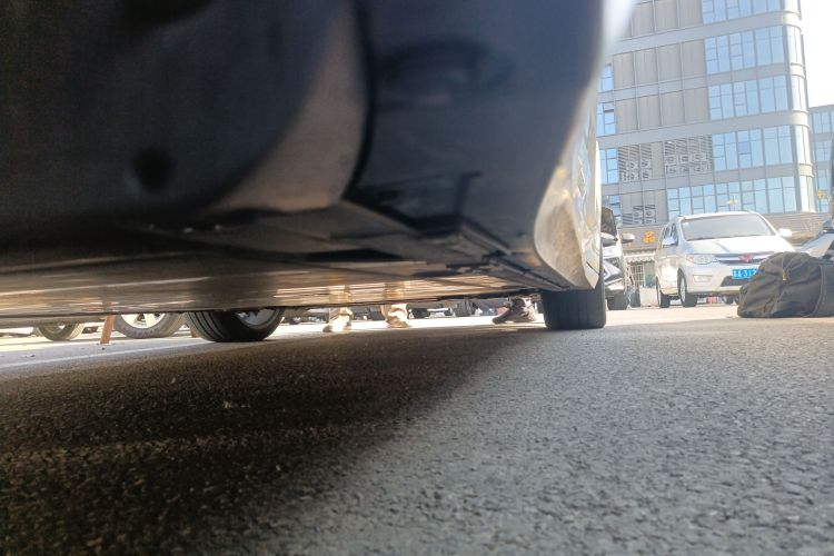 蔚来ET5 2022款 75kWh局部细节9001