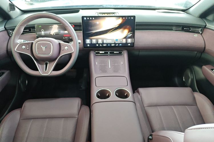 岚图汽车 岚图FREE 2025款 FREE+ 后驱乾崑版中控内饰7002