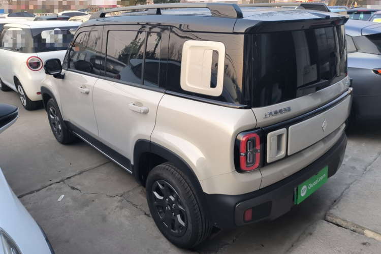 宝骏悦也Plus 2026款 301km旗舰版车身外观4