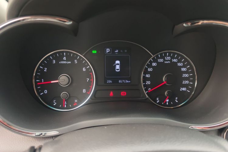 起亚K3 2016款 1.6L 自动GLS中控内饰14