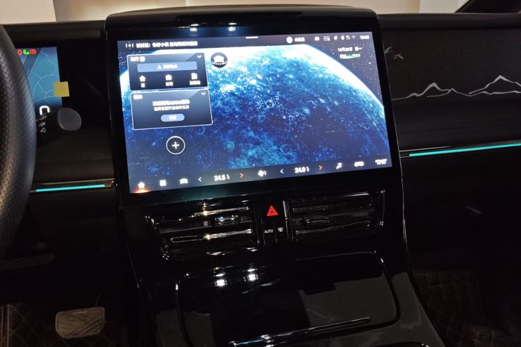 广汽传祺 传祺M8 2023款 宗师系列 双擎 御尊版局部细节16