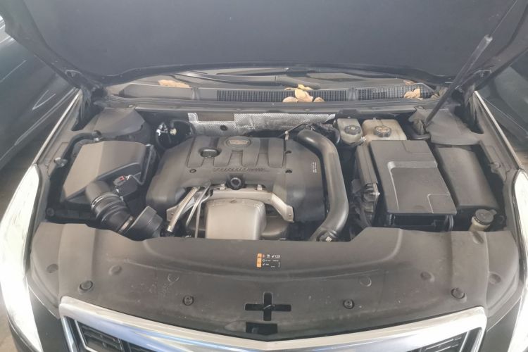 凯迪拉克XTS 2017款 28T 精英型机舱底盘24