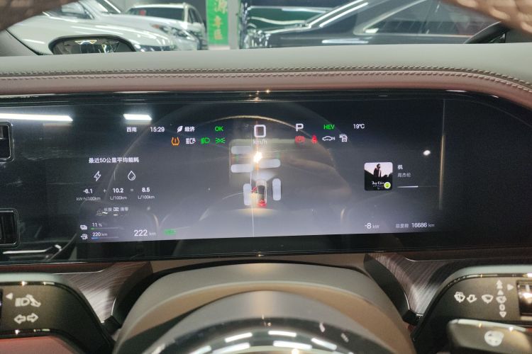 腾势Z9GT 2024款 1100四驱Max版局部细节14