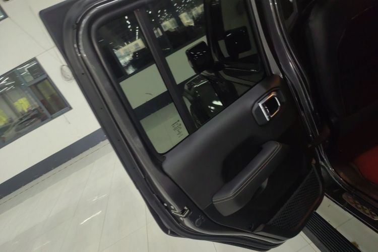 Jeep 角斗士 2022款 3.6L 先行版中控内饰7008