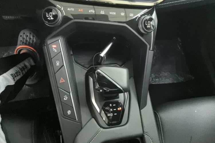 领克06 2020款 1.5T 劲Pro局部细节18